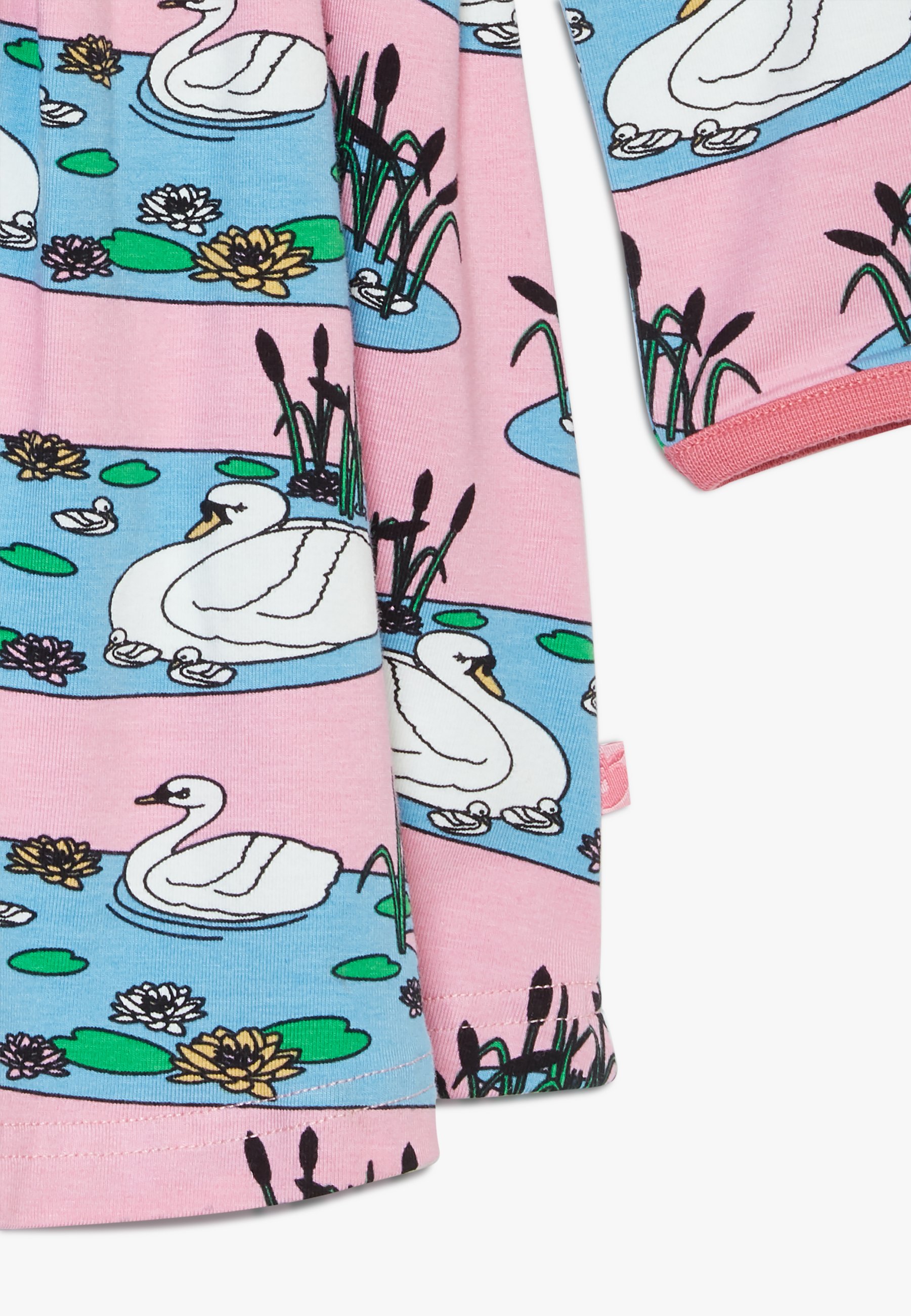Smafolk Dress Swan Jersey Dress Sea Pink Zalando De