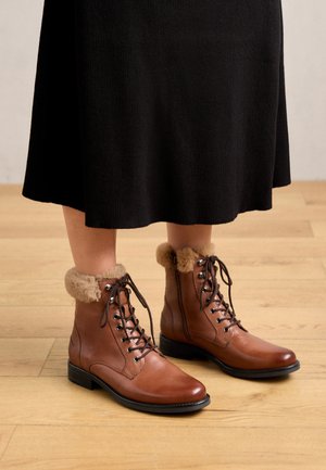 LEATHER - Veterboots - cognac