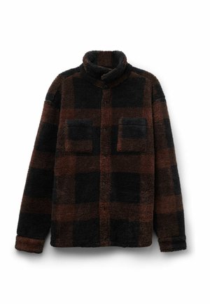 Bruin en zwart geruit fleeceshirt-jack met een hoge kraag, twee voorkruimels en knoopsluiting. Zacht, textuurstof.