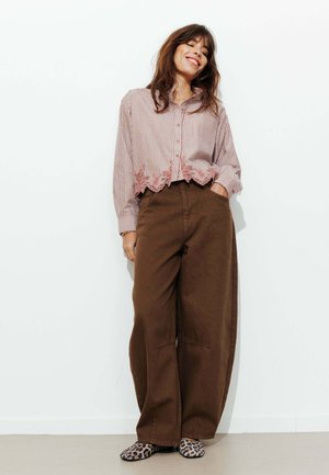 BALLOON CEINTURÉ - Jean boyfriend - marron