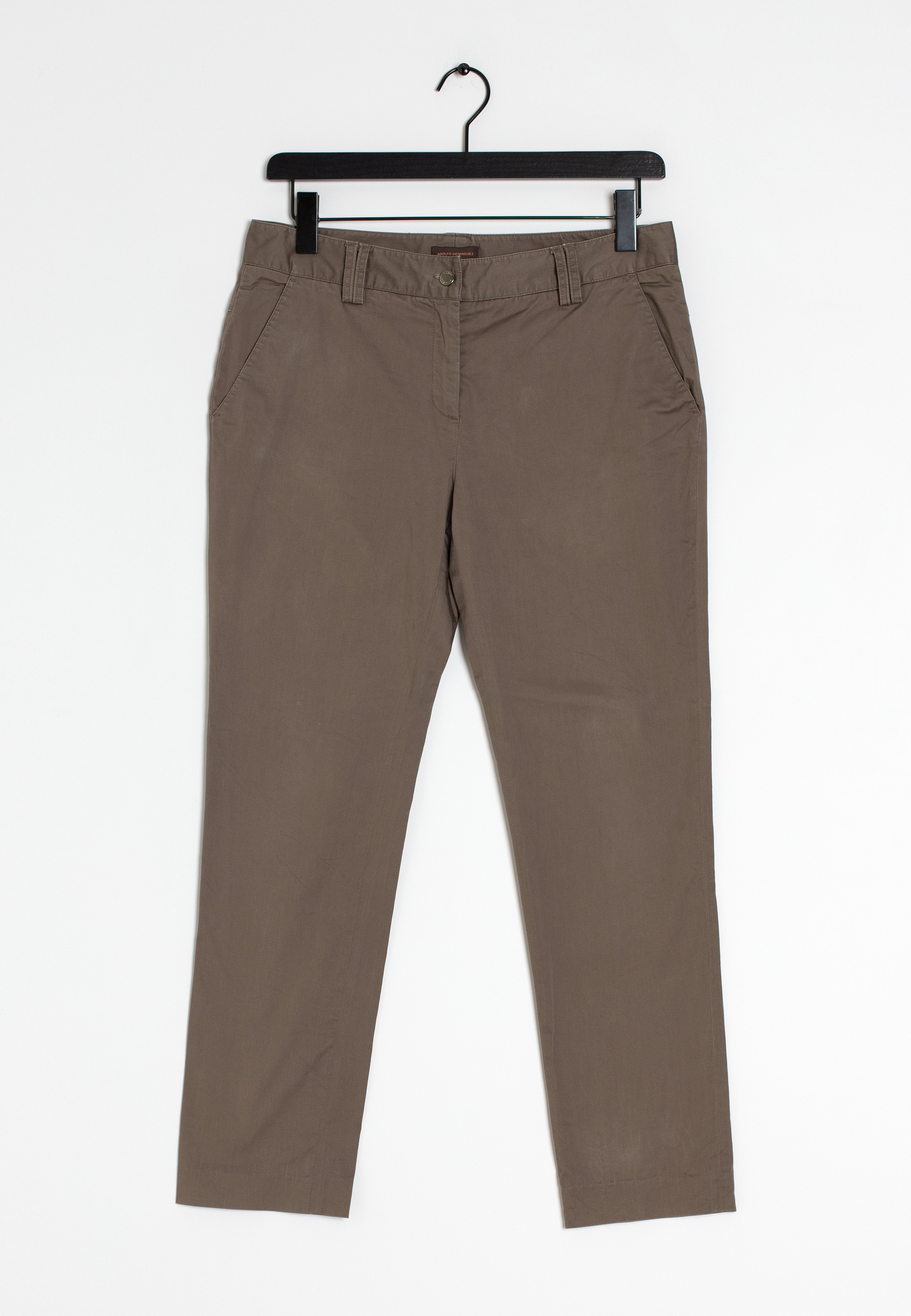 Los pantalones de pinzas son para el otoño