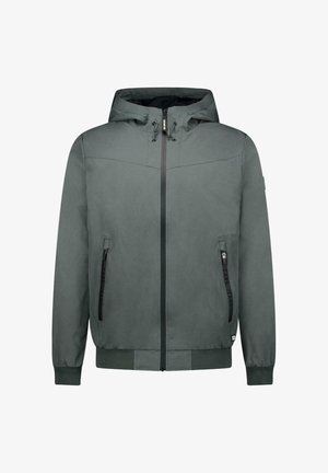 Donkergroene gewatteerde jas met capuchon, gemaakt van gladde stof. Voorzien van een ritssluiting over de hele voorkant, twee zijzakken met ritsen en elastische manchetten.