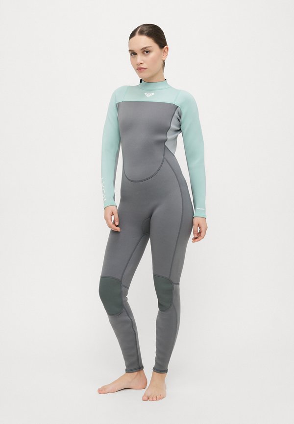 PROLOGUE WOMEN  - Swimsuit2