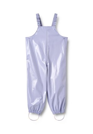 Salopette étanche violet clair avec bretelles ajustables et poignets élastiqués munis de brides pour les pieds.