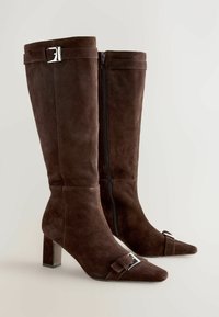 REGULAR FIT - FOREVER COMFORT BUCKLE TOE  - Botas - chocolate brown suede