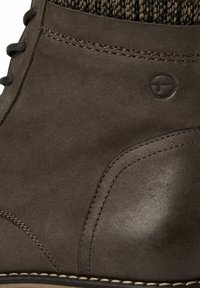 Tamaris ELEGANTE MIT TOUCH-IT - Enkelkaarsjes - mud