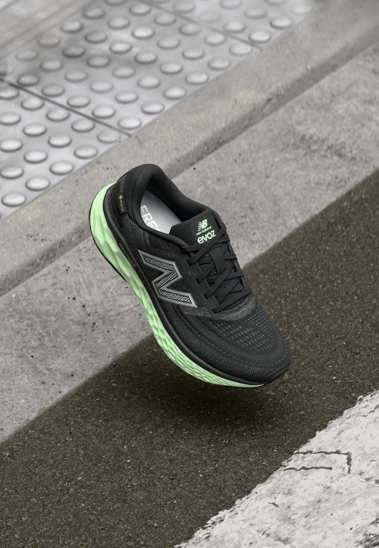 FRESH FOAM X EVOZ GTX V4