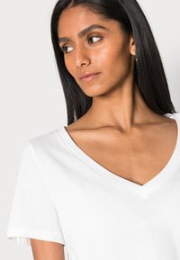 GAP T-shirt básica - fresh white