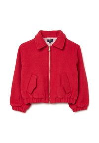 Chaqueta de forro polar roja con cuello, cremallera frontal y dos bolsillos laterales. Los puños y el dobladillo son elásticos para un ajuste ceñido. Textura suave en toda la prenda.