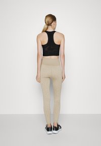 Björn Borg SEAMLESS LIGHT - Leggings - off white