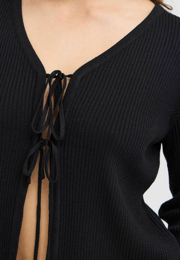 IHKALESSI - Cardigan2