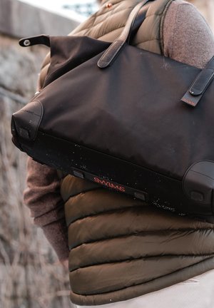 Swims, SWIMS 24H  HOLDALL 24H  HOLDALL UNISEX - Weekendveske - black
