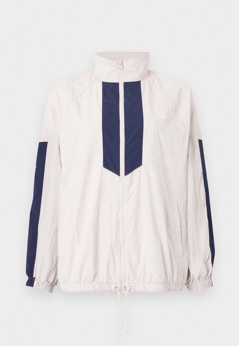 Nike Sportswear Lichte jas rood