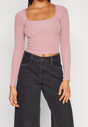 Long sleeved top - light pink
