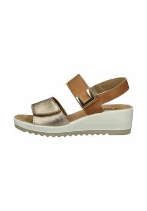 Sandály na platformě - champagne beige