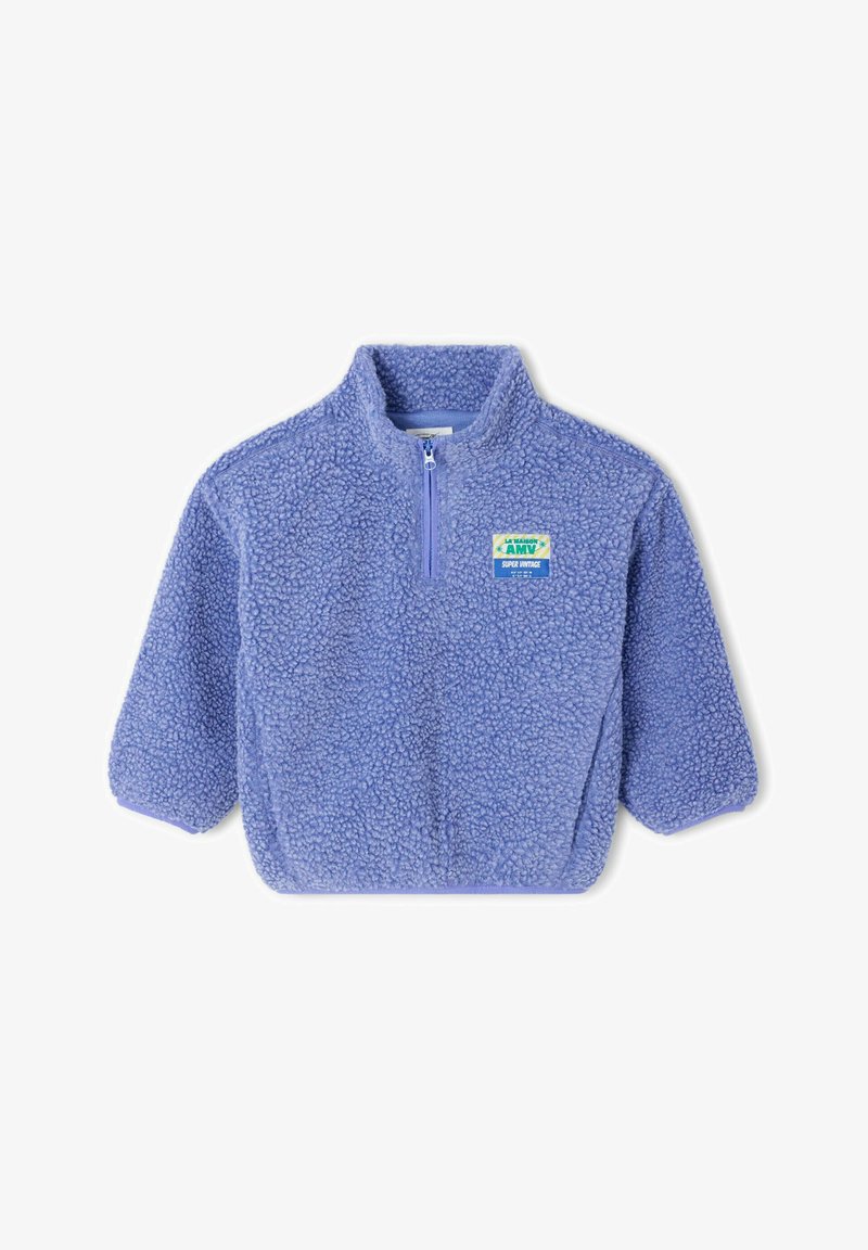 Pile blu con mezza cerniera frontale e una piccola toppa rettangolare sul petto sinistro con la scritta "AMV Super Vintage".