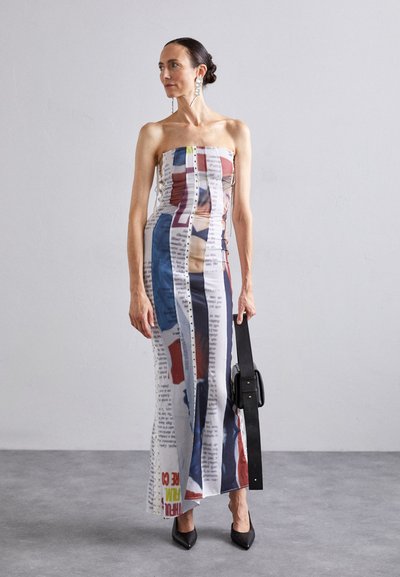 Sinead Gorey VANITY COVER EYELET UP DRESS - Džersejové šaty - white