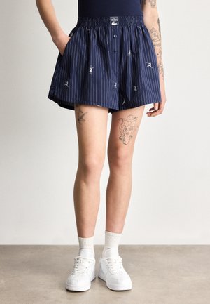 Short - navy blue/white