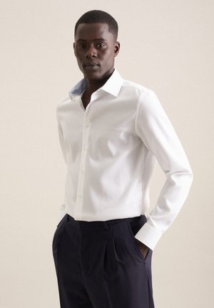 BUSINESS - Zakelijk overhemd - white