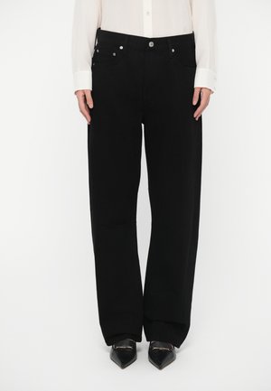 MIRO LONG - Avar lõikega teksad - solid black