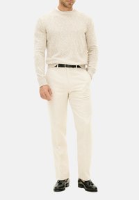 Oscar Jacobson MIRCO ROUNDNECK - Jumper - beach beige
