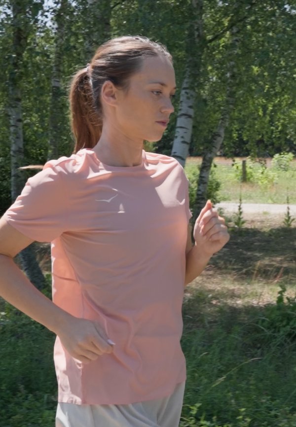 AIROLITE RUN SHORT SLEEVE - Sports T-shirt - dry clay2