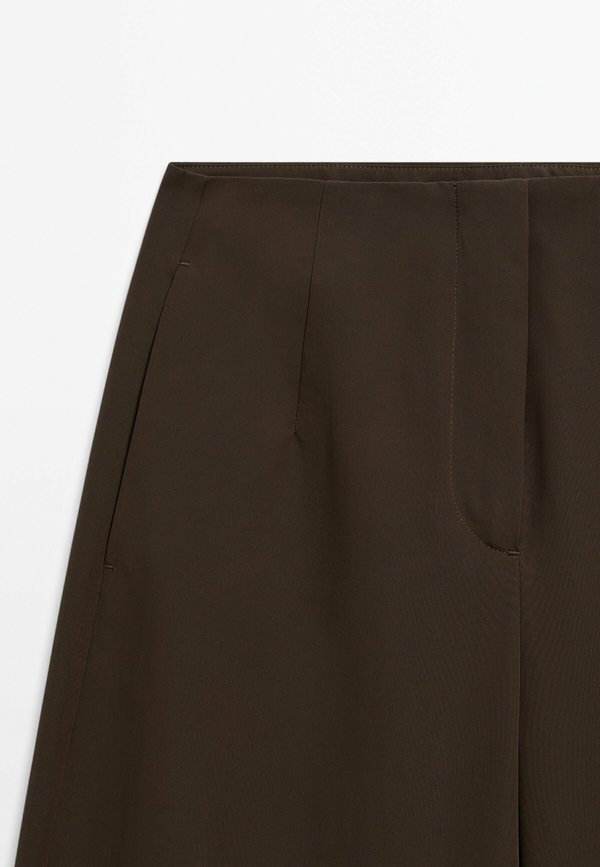 TEXTURED WITH A CLEAN DESIGN  - Trousers2