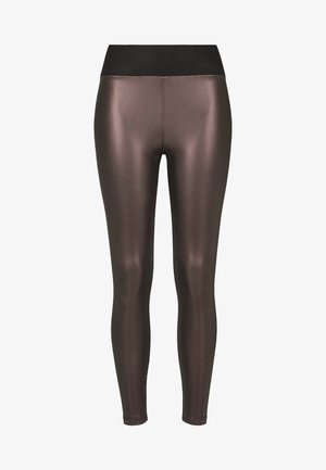 Bruine metalen leggings met een zwarte hoge tailleband, met een gladde textuur en een slanke, aansluitende pasvorm. Geen zichtbare patronen of hardware.