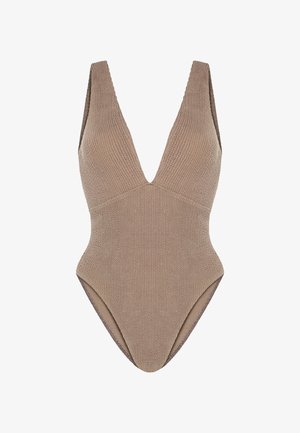 Yhdisteknittinen uimapuku taupe-värissä, jossa on syvä V-kaula-aukko ja leveät hihnat. Uimapuku on valmistettu teksturoidusta kankaasta, ja siinä on korkea lahkeensuu.