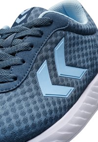 Hummel LEGEND BREATHER niebieski