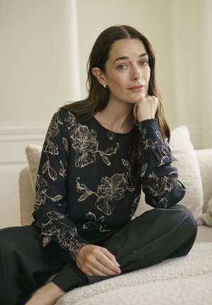 EMILIA - Bluse - black nature flowers