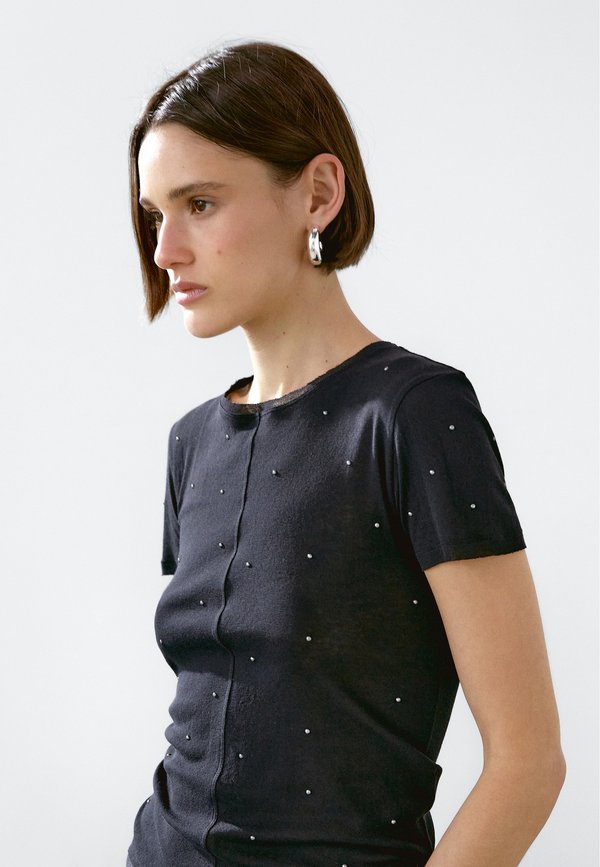 WITH STUDS  - Print T-shirt2