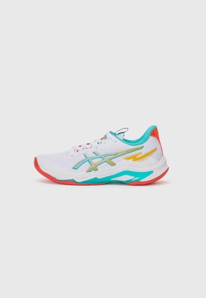 NETBURNER BALLISTIC 4 - Chaussures de handball - white/sea glass