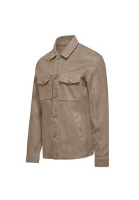 Giacca beige in suede con collo a polo, chiusura frontale con bottoni e due tasche sul petto. Presenta un design pulito e un tessuto leggermente testurizzato.