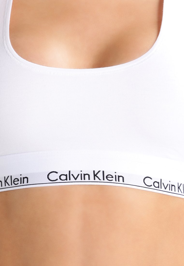 calvin klein top deportivo