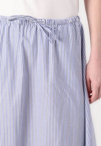 Tommy Hilfiger BRODERIE ANGLAISE LONG SKIRT - Trapecinis sijonas - classic ithaca/blue