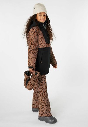 Protest PRTSENNAY JR - Giacca outdoor - fudgecamel