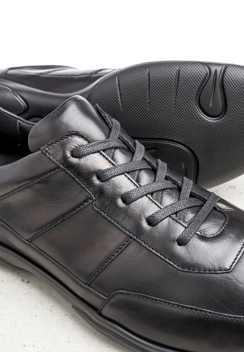 Herren Klassische Schnürer | Lloyd BLOY Sportlicher Schnürer schwarz - SM18587 Herren Klassische Schnürer | Lloyd BLOY Sportlicher Schnürer schwarz - SM18587