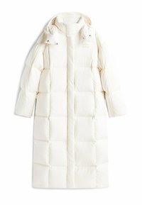 Witte gewatteerde donsjas met hoge kraag, rits aan de voorkant en drukknoopdetails. Heeft grote horizontale segmenten en twee zijzakken.