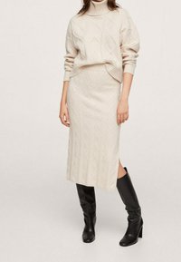 Mango Pullover - off-white