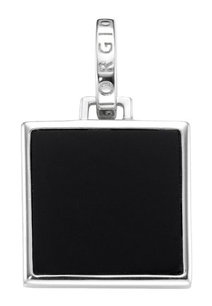 Quadratischer silberner Anhänger mit glattem schwarzem Zentrum und silberner Öse, graviert mit dem Wort "Georg Jensen."