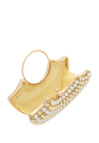 Guldfarvet metal clutch-pung med en rund ramme, inklusive et gult satin-interiør og hvide perleudsmykninger på forsiden.