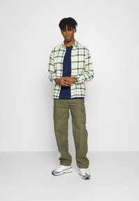 Weekday RELAXED - T-shirt básica - middle blue