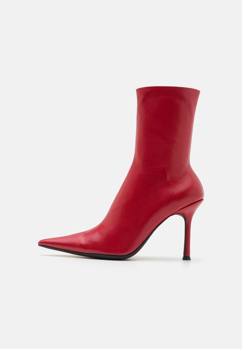 Jeffrey Campbell DISCLOSE - Botine clasice - red