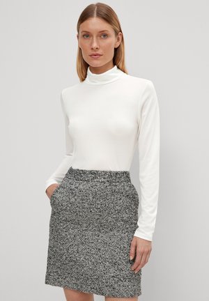 Long sleeved top - weiß