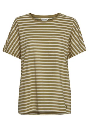 Olivengrønn og kremstripet T-skjorte med korte ermer, rund hals og brystlomme. Laget av bomull, glatt tekstur, avslappet passform.