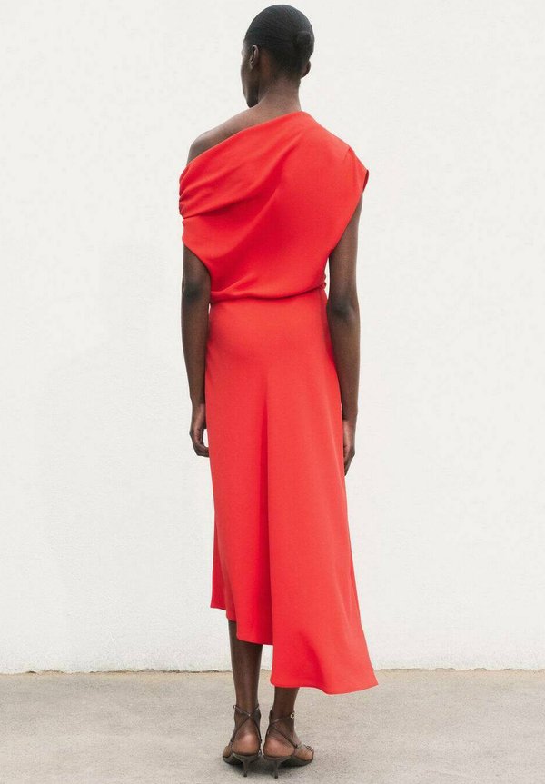 ASYMETRYCZNA MIDI - Day dress - czerwony2