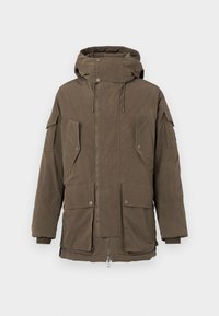 Unselected, clay brown