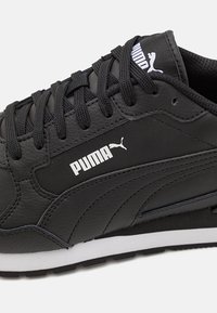 Puma ST RUNNER V4 UNISEX - Trainers - black/white