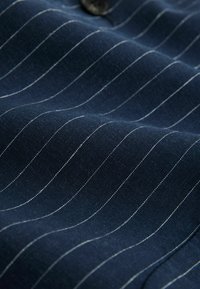 Thumbnail Image 5